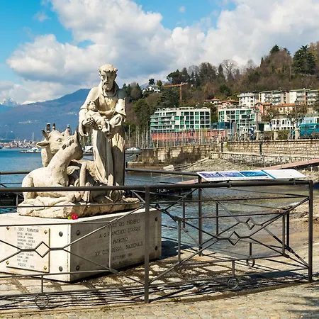 Il Golfo View - Happy * Laveno